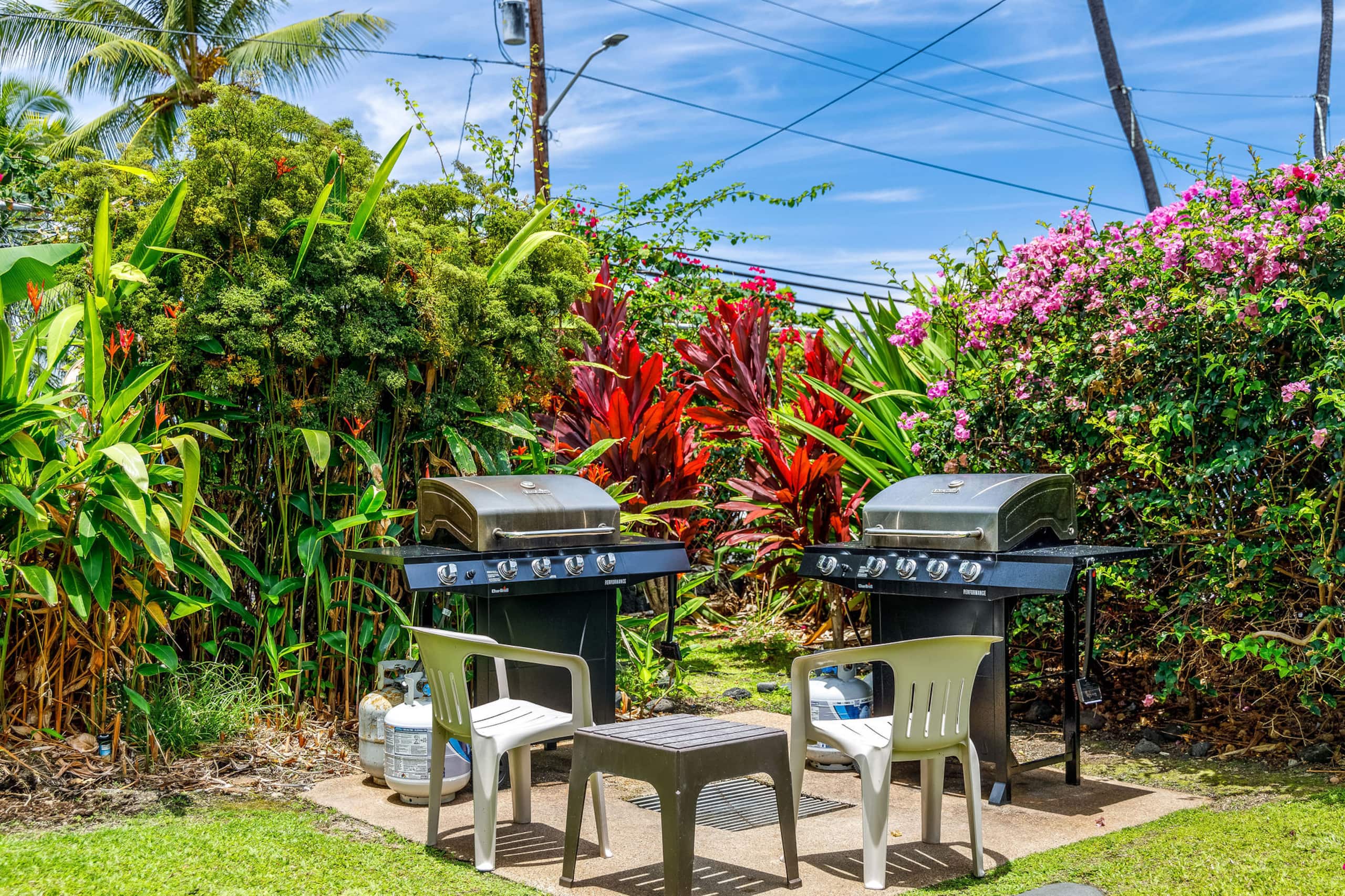 Condo in Kailua-Kona · ★4.86 · 2 bedrooms · 3 beds · 2 baths - Image 3