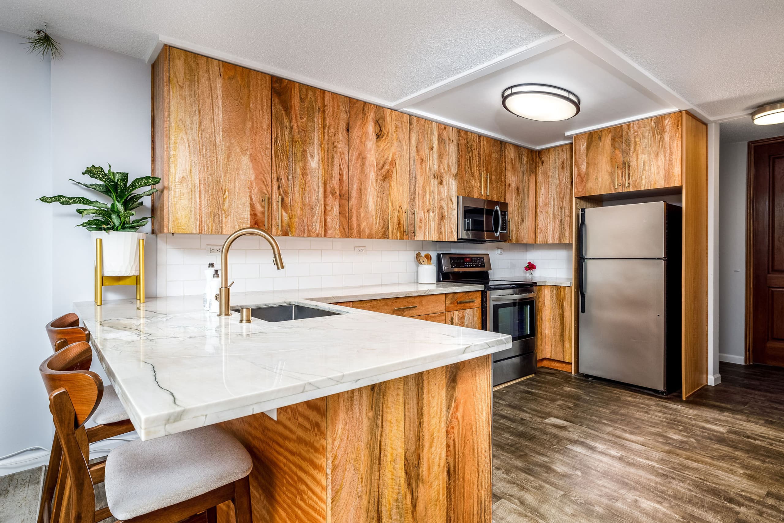Condo in Kailua-Kona · ★4.86 · 2 bedrooms · 3 beds · 2 baths - Image 7