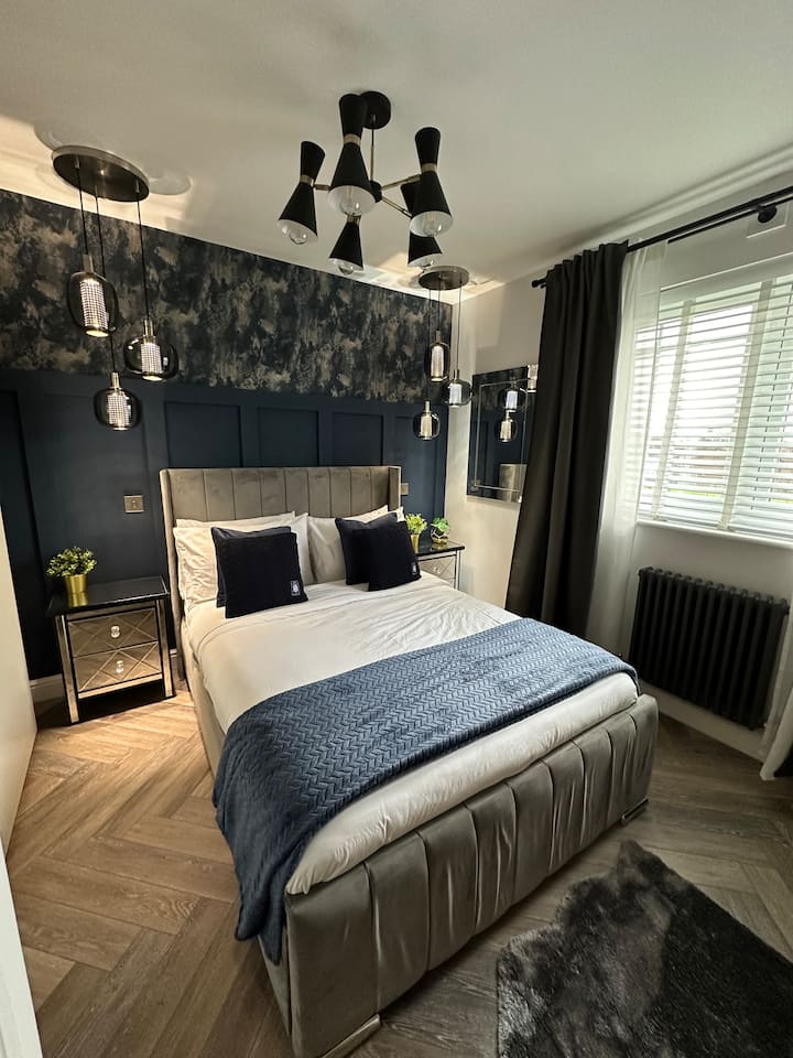Modern Central Manchester 4 Bed - 3 Bathroom House - Manchester