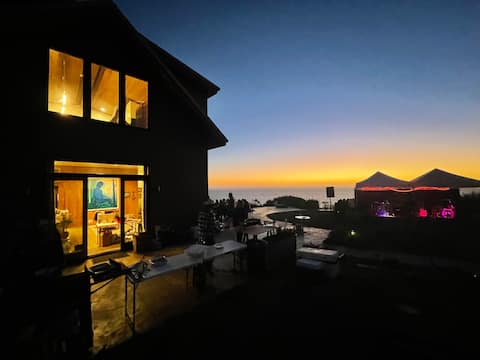 Cottage & private beach on 63 acres