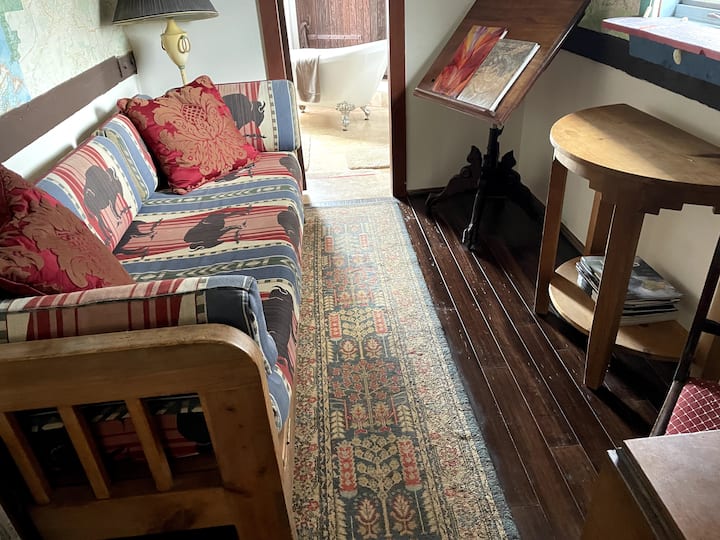 1898 Boxcar,  Charming Quiet Sanctuary - Taos, NM
