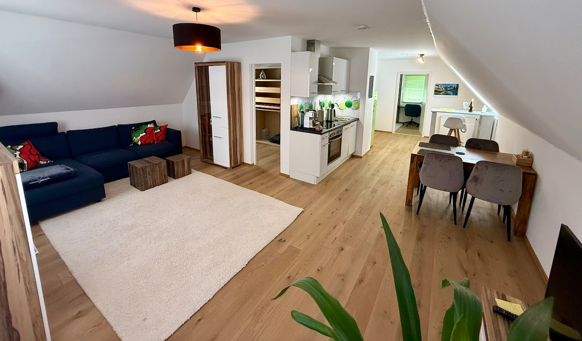 Top Airbnb: 58 sqm Oktoberfest/ICM-Messe/City Modern Apartment in München