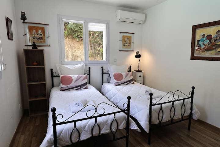 Habitación 3 cómoda con camas individuales, posibilidad de hacer una cama doble