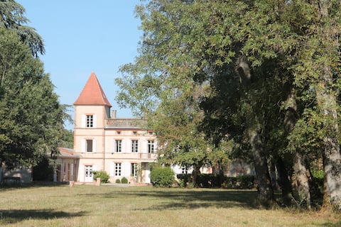 Château de Roche, 30 minutes from Toulouse