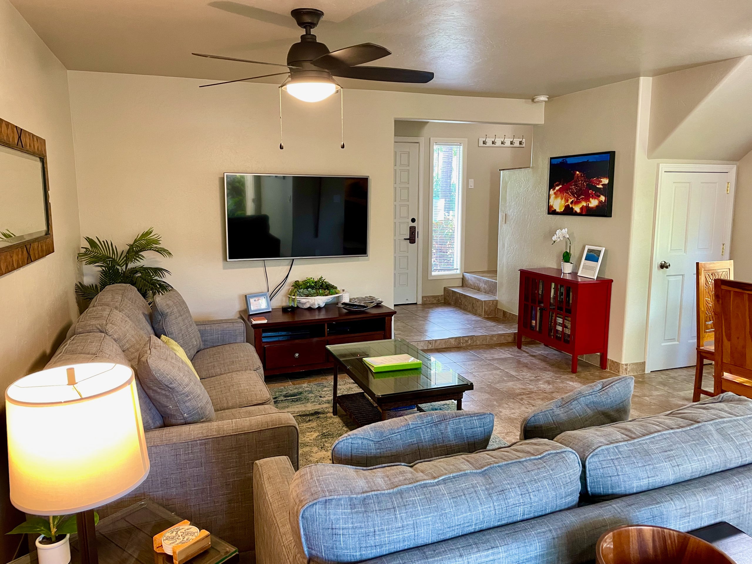 Condo in Kailua-Kona · ★4.96 · 2 bedrooms · 4 beds · 2 private baths - Image 2