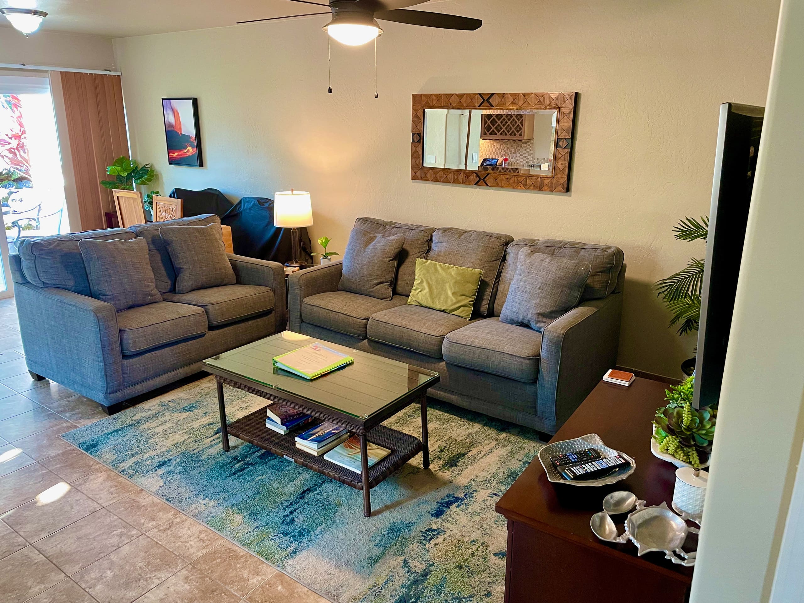 Condo in Kailua-Kona · ★4.96 · 2 bedrooms · 4 beds · 2 private baths - Image 3