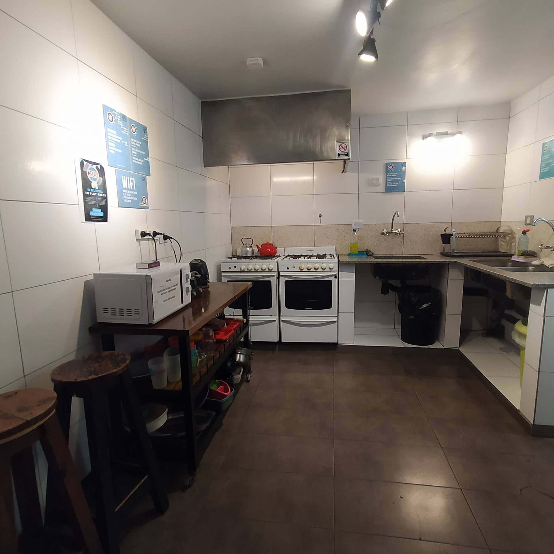 Mixed shared sextuple room in Palermo