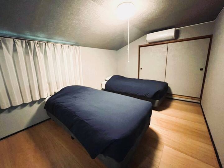 1 სართული საძინებელი