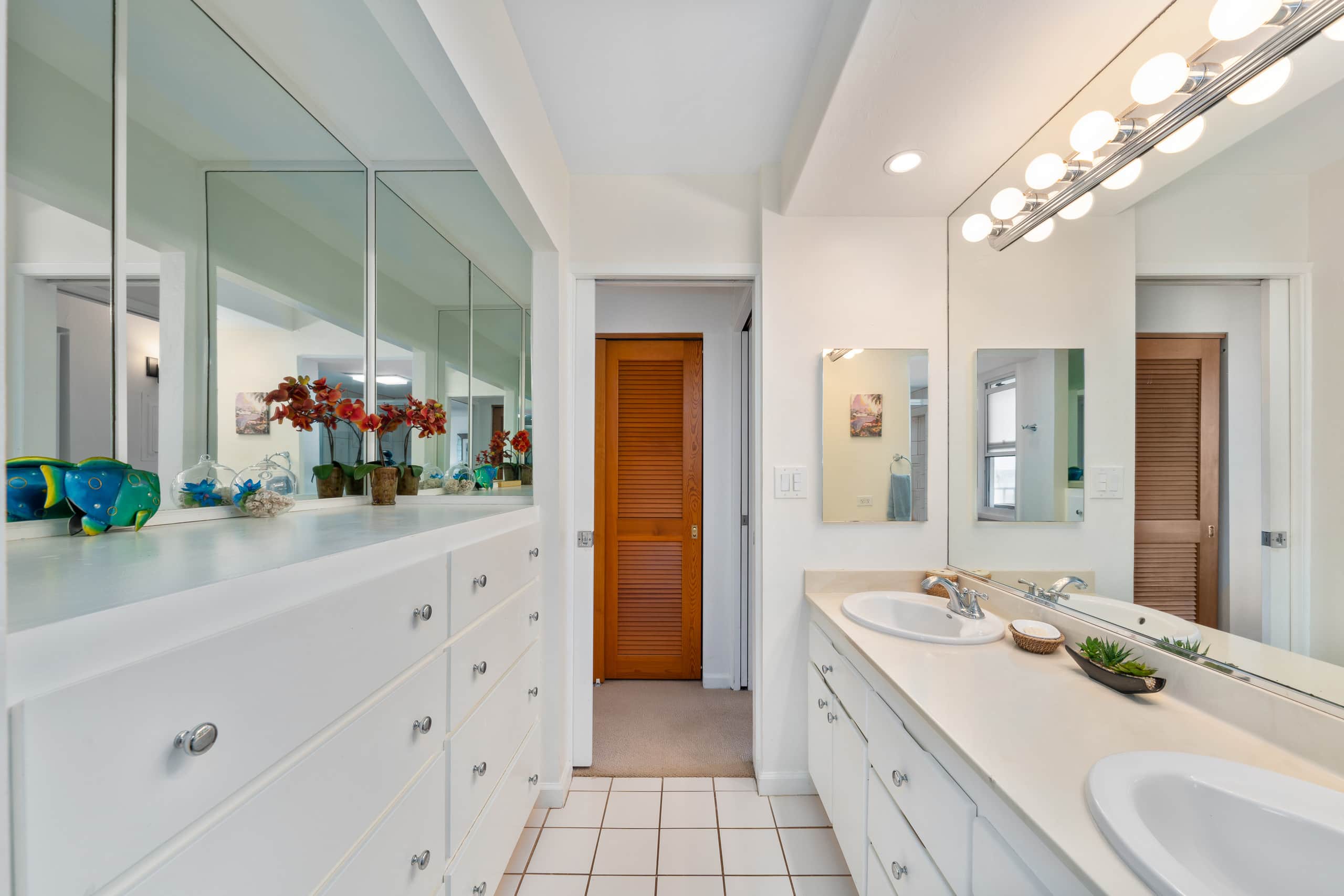 Condo in Lahaina · ★4.8 · 2 bedrooms · 4 beds · 2 baths - Image 24