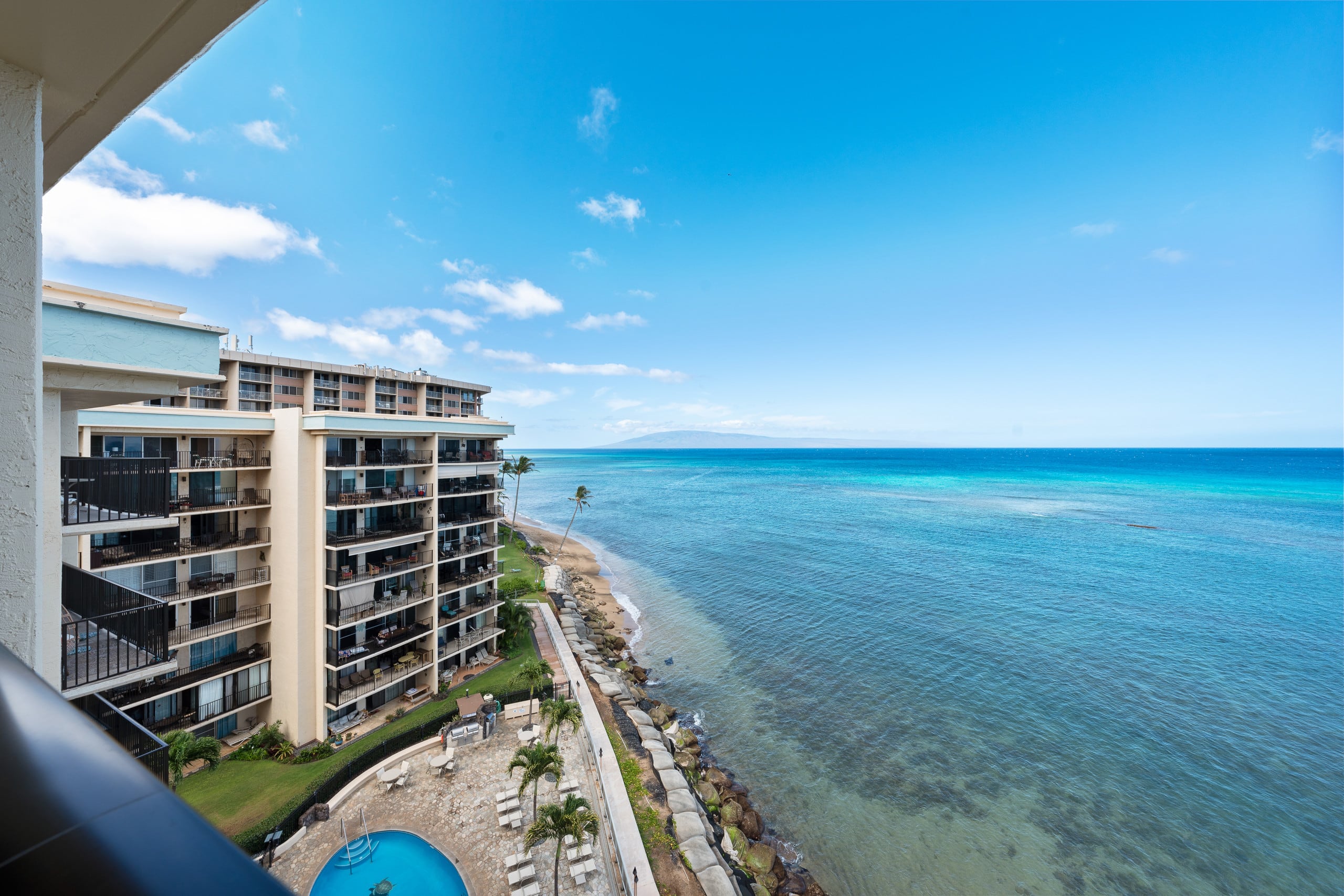 Condo in Lahaina · ★4.8 · 2 bedrooms · 4 beds · 2 baths - Image 30