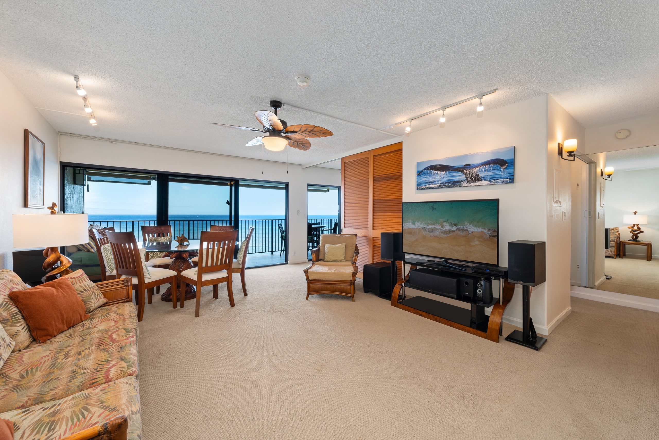 Condo in Lahaina · ★4.8 · 2 bedrooms · 4 beds · 2 baths - Image 3
