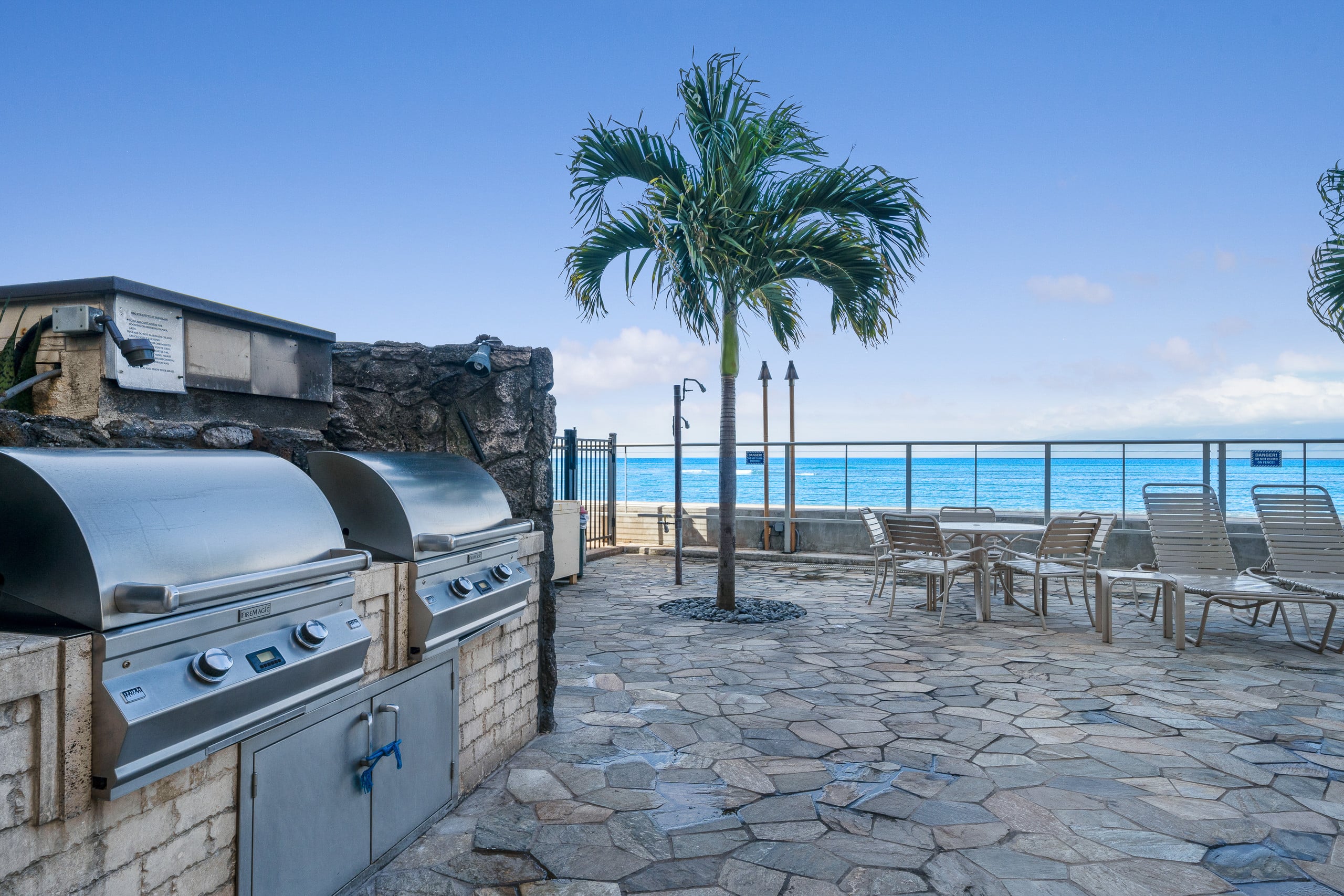 Condo in Lahaina · ★4.8 · 2 bedrooms · 4 beds · 2 baths - Image 54