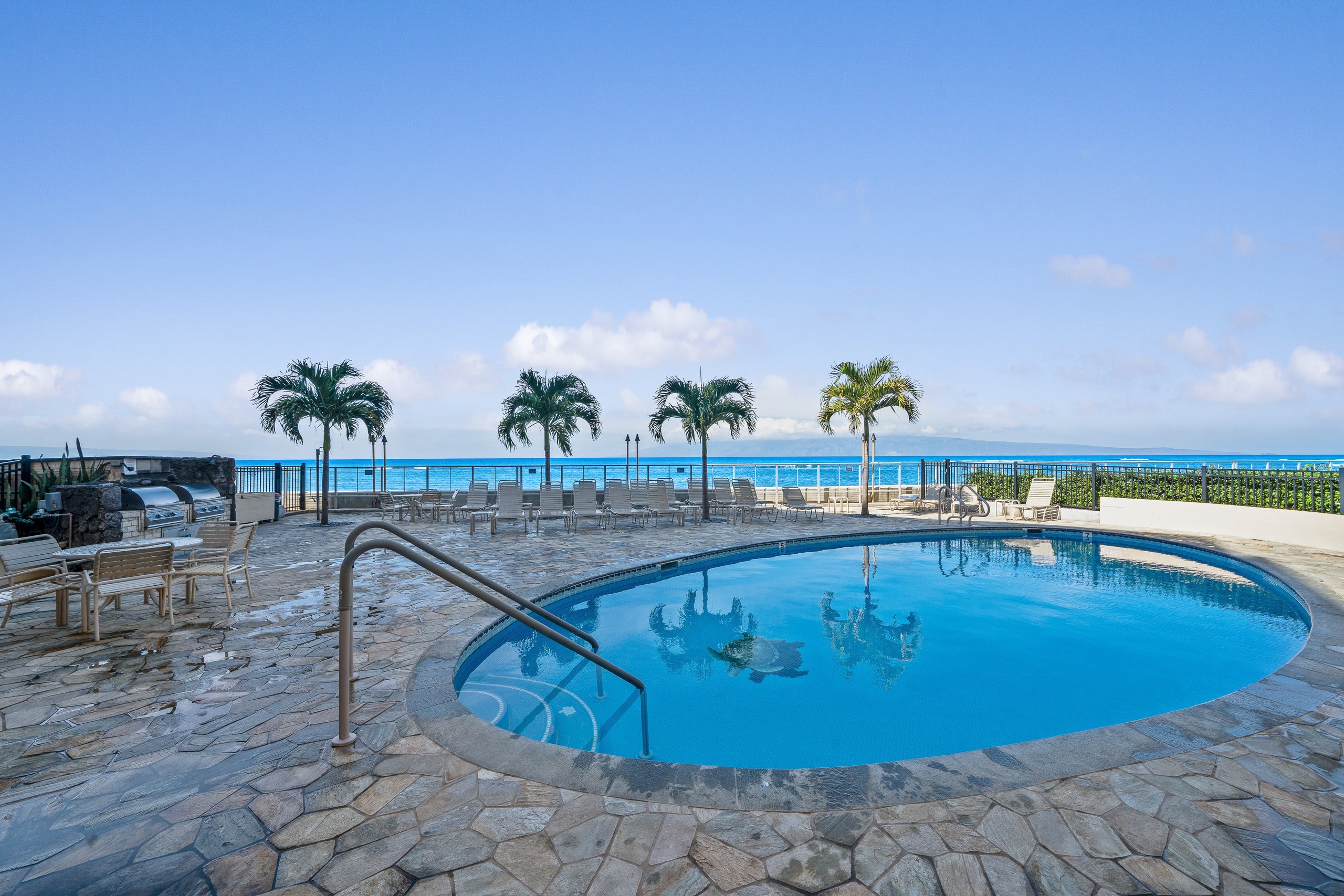 Condo in Lahaina · ★4.8 · 2 bedrooms · 4 beds · 2 baths - Image 57