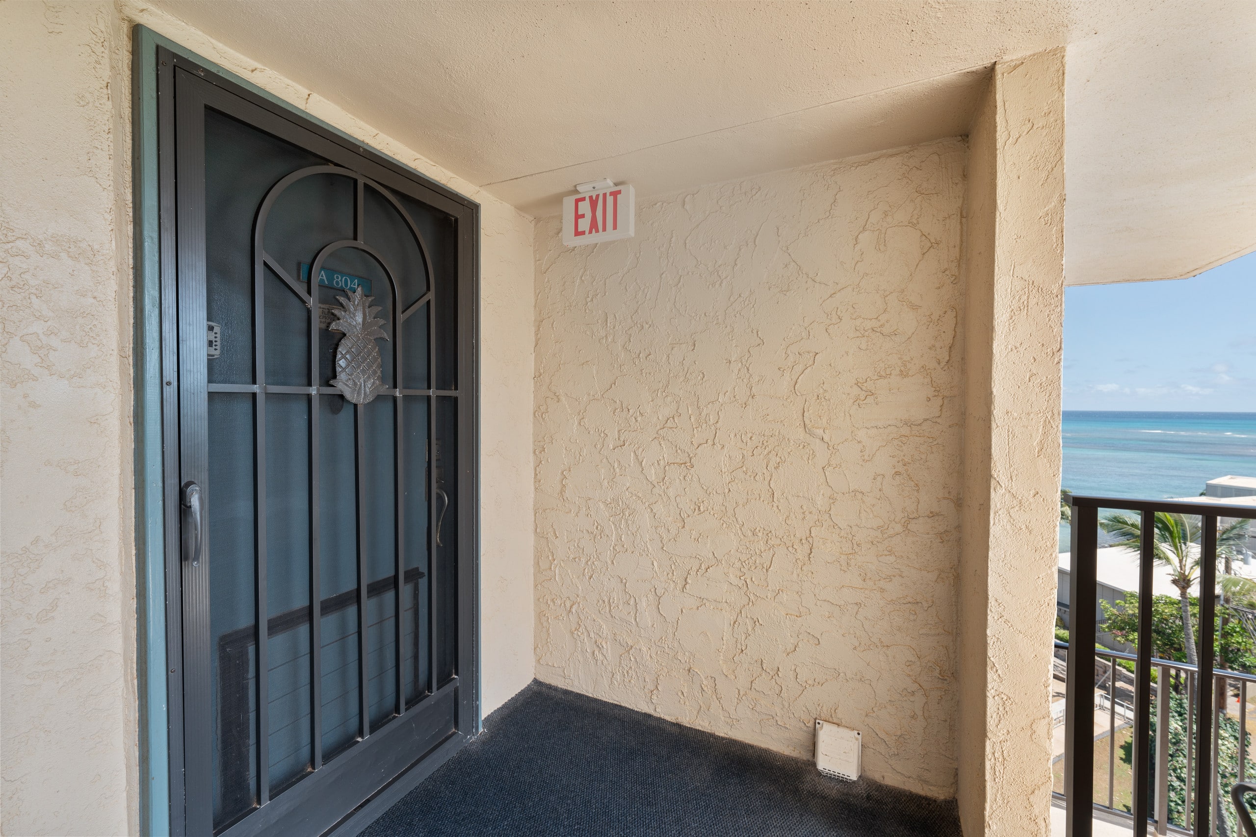 Condo in Lahaina · ★4.8 · 2 bedrooms · 4 beds · 2 baths - Image 33