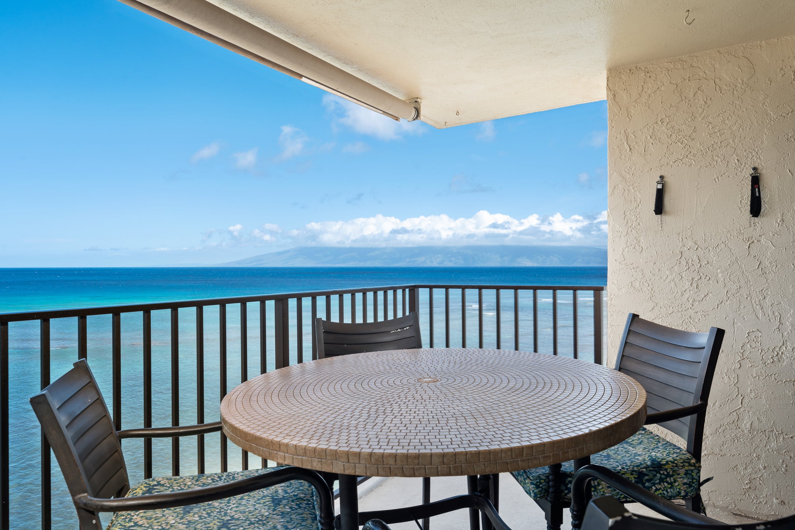 Condo in Lahaina · ★4.8 · 2 bedrooms · 4 beds · 2 baths - Image 27