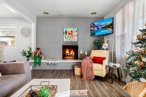 Cheer on Purdue! Cozy Stay Near Campus & Parks