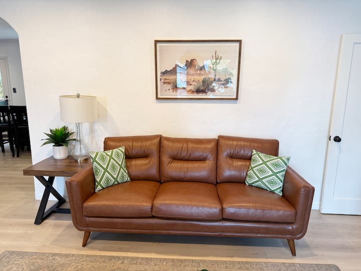 🌟Best Location🌟 4br/2ba - Walk To Little Italy 🇮🇹 - Coronado Island, CA