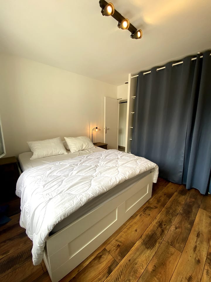 Cama de casal 160