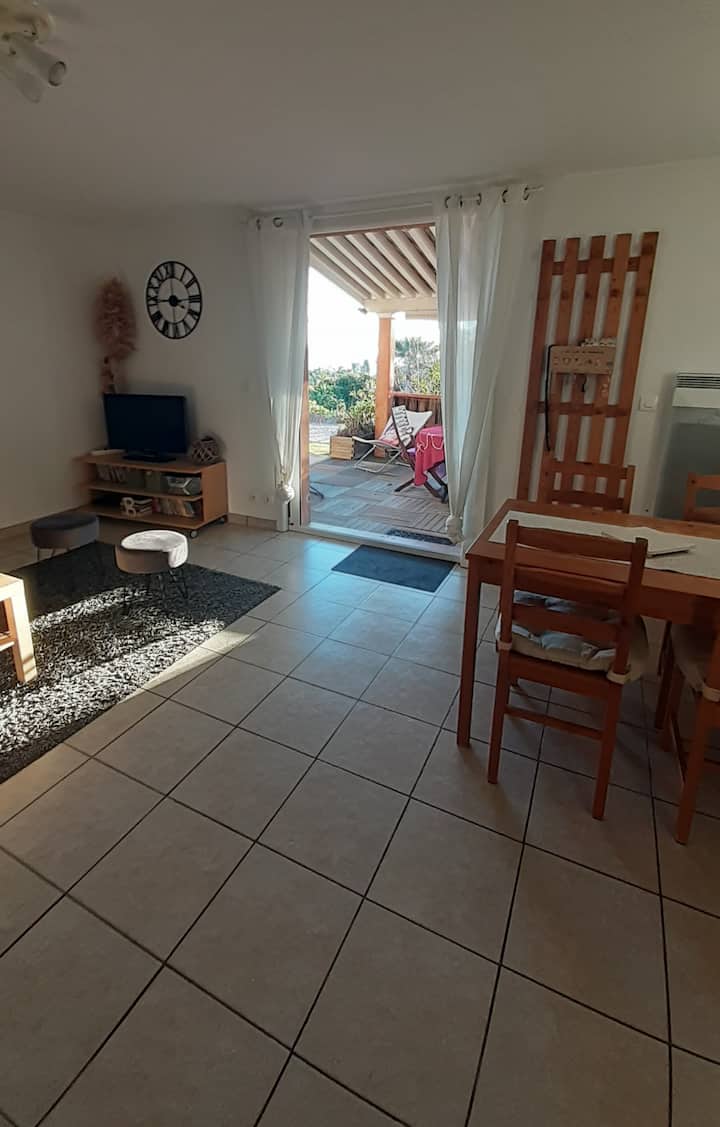 Bas De Villa Vue Mer (Accès Crique Rocheuse 300m) - Hyères