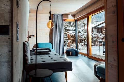Top performing Airbnb: Migat Design - Haus 1 in Garmisch Partenkirchen