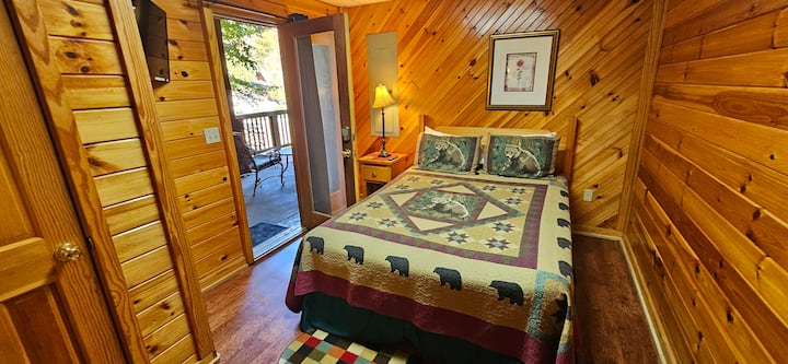 Queen bedroom, private patio