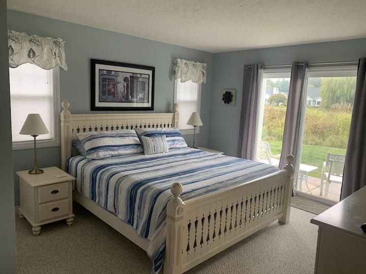 マスター・ベッドルーム