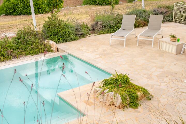 Stylish two bed villa with private pool & views gallery image 4