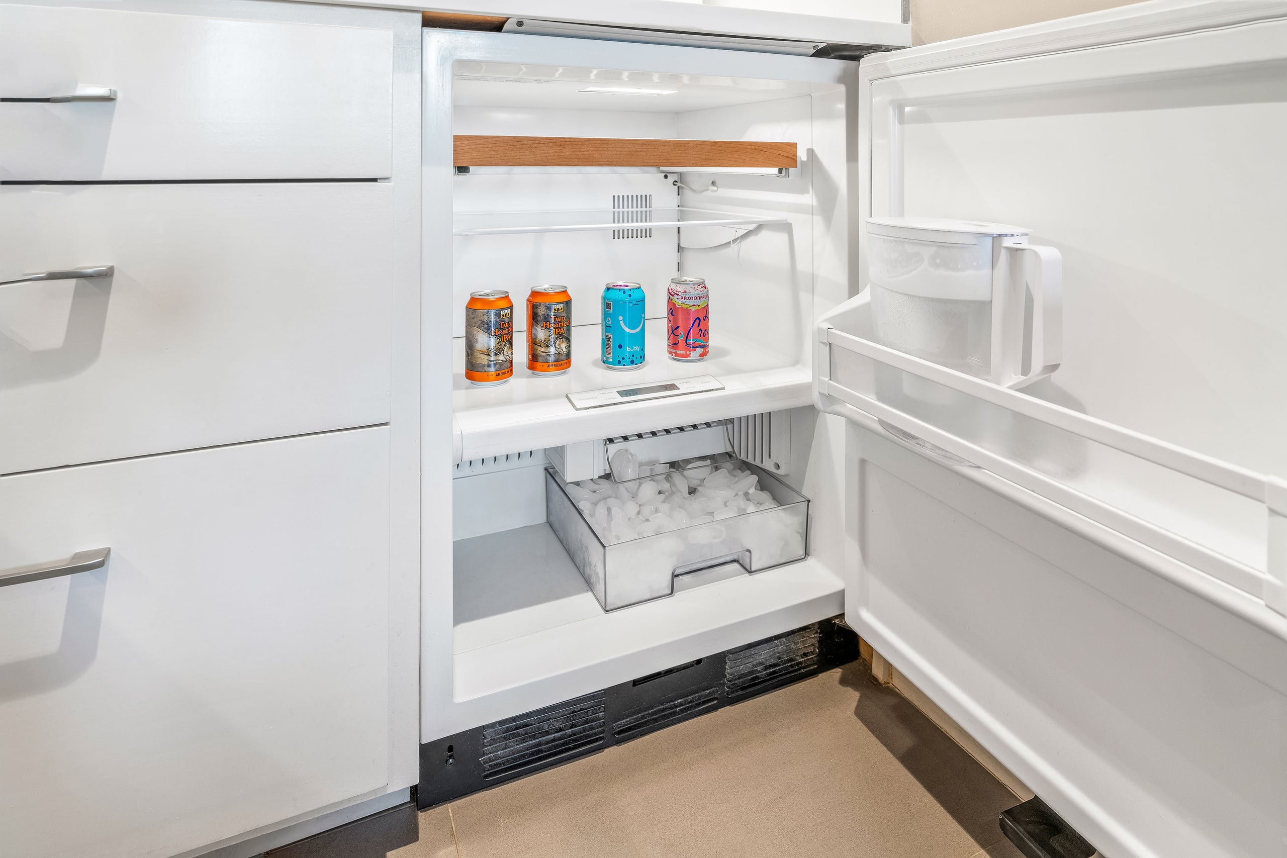 Condo in San Francisco · ★4.98 · Studio · 1 bed · 1 bath - Image 17