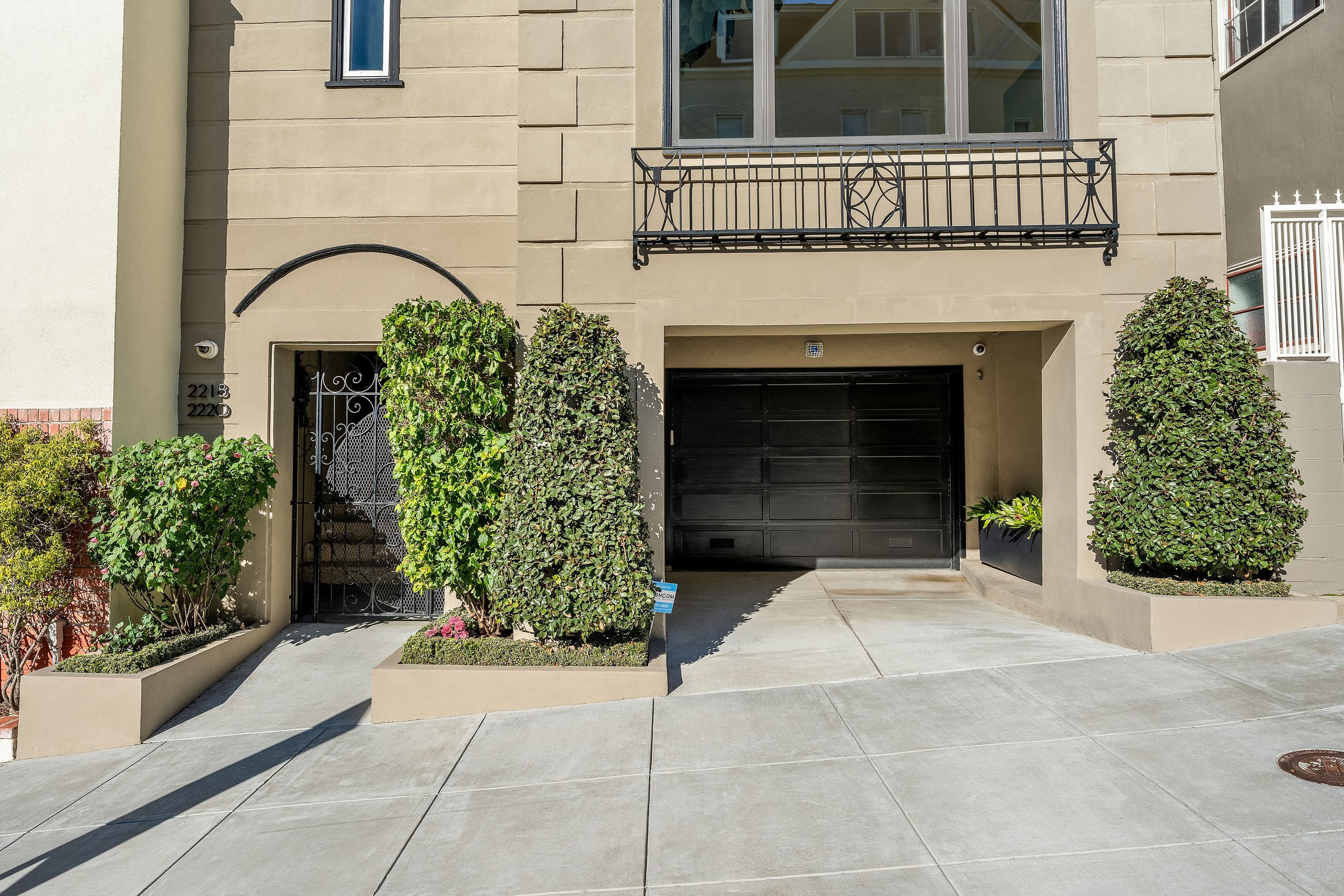 Condo in San Francisco · ★4.98 · Studio · 1 bed · 1 bath - Image 2