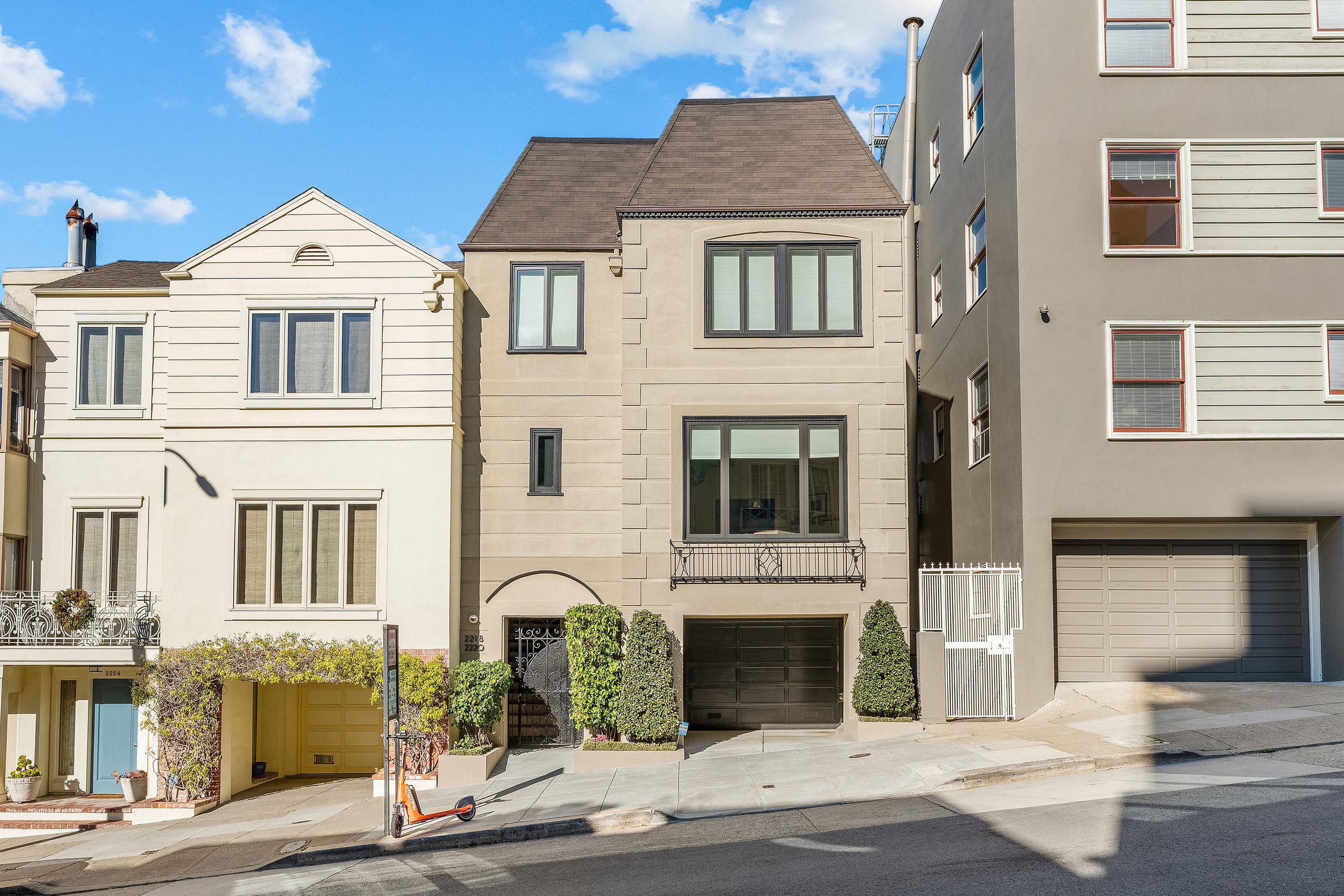 Condo in San Francisco · ★4.98 · Studio · 1 bed · 1 bath - Image 5