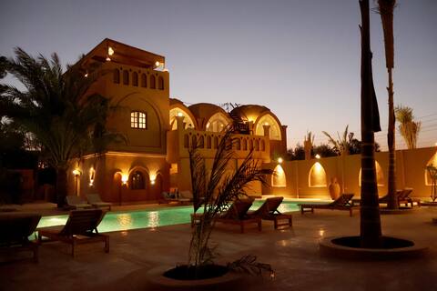 Malkata House - Pool - On-Site Dining & Tours