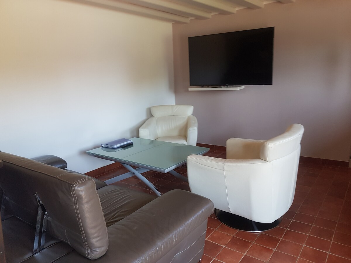 Top performing Airbnb: Valerie's Cottage in Eure