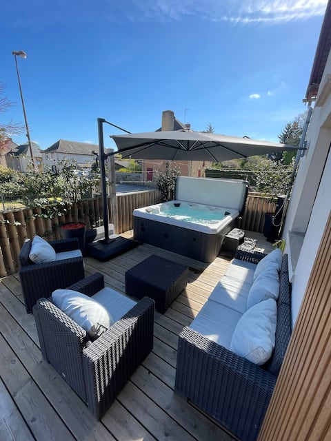 Cozy House 135 m² + Spa, 5 min from Rennes