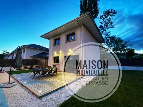 ~Aux Peupliers de Pradian -Villa Alba air conditioned~