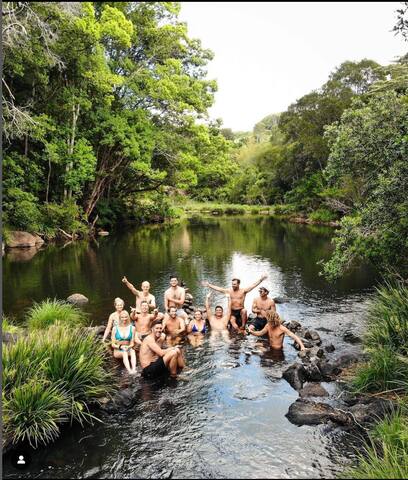 Federal Estate Whole House gallery image 4