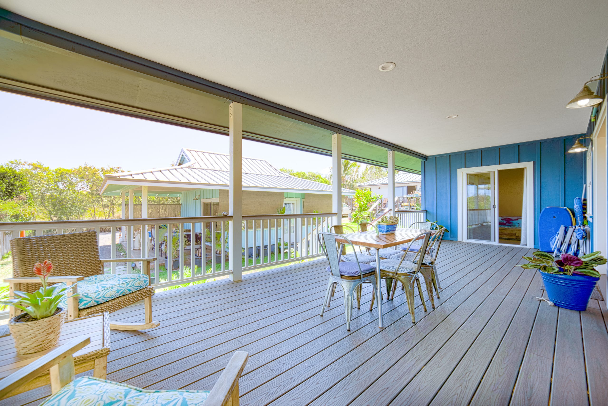 NEW 2/2 Beautiful Modern beach Chic Oasis with AC - Photo 14