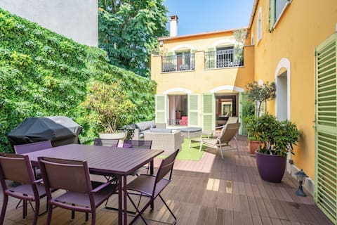 Luxury 250m2 house nearby all Paris wonders