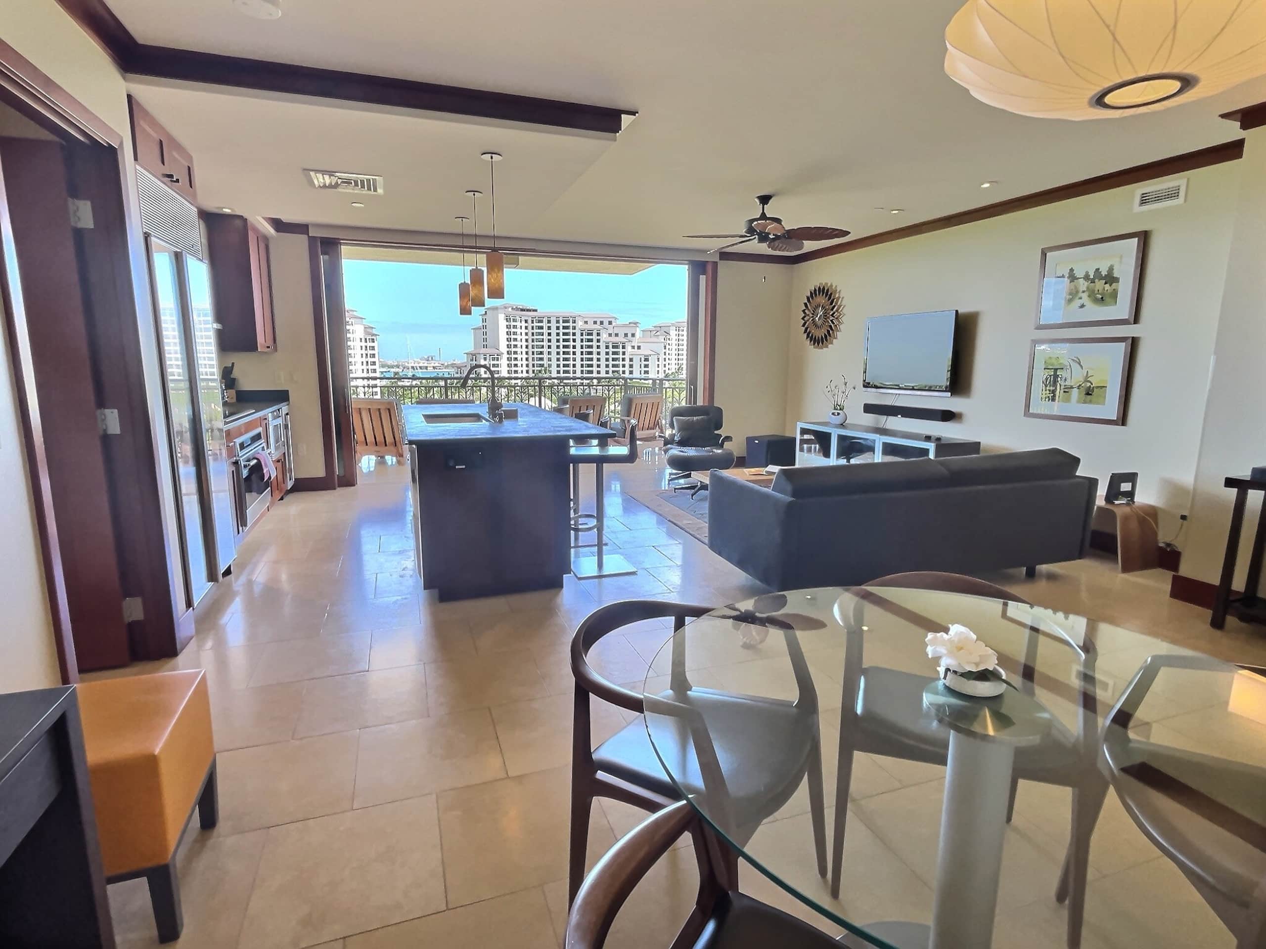Condo in Kapolei · ★5.0 · 2 bedrooms · 2 beds · 2 private baths - Image 12