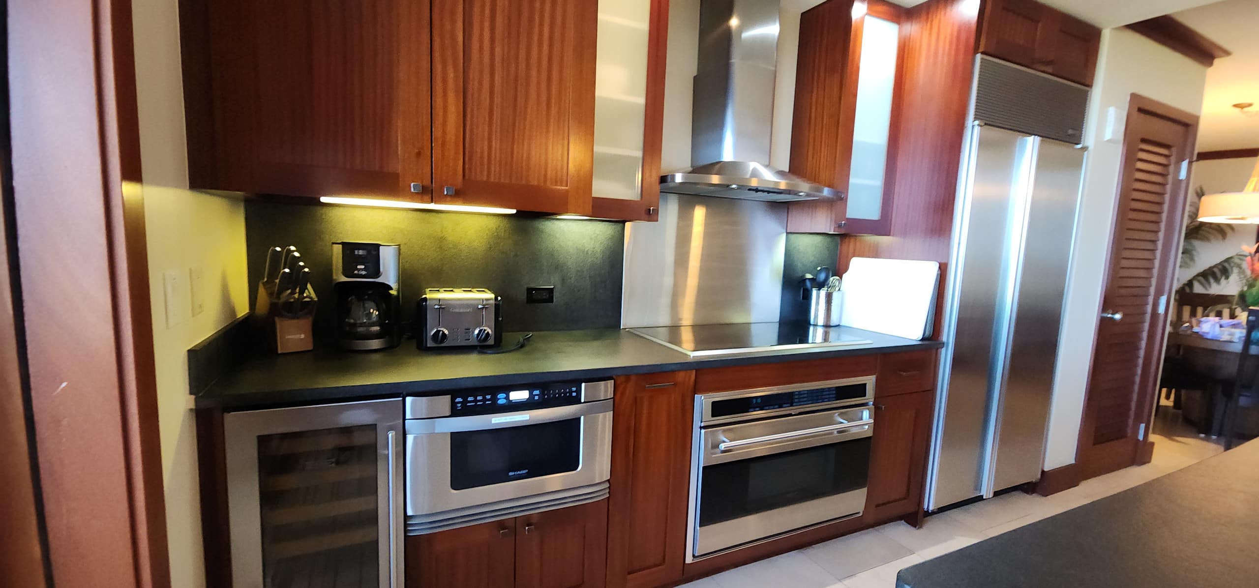 Condo in Kapolei · ★4.94 · 3 bedrooms · 4 beds · 2.5 private baths - Image 8