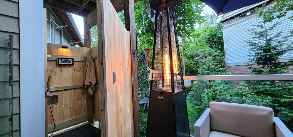 Natural Woods Luxury Condo sound prf/Fitness HEPA. gallery image 2