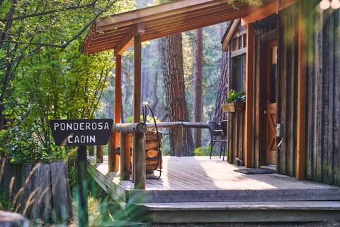 Ponderosa Cabin at House on Metolius