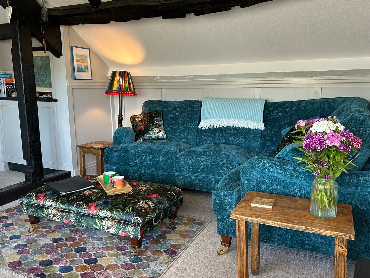 Successful Airbnb property: The Loft -A unique place in a fab location in Lower Allithwaite