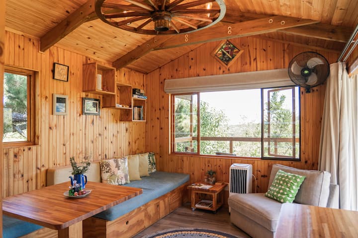 Ecotreehouse Luxury Off-grid Cabin - Swellendam