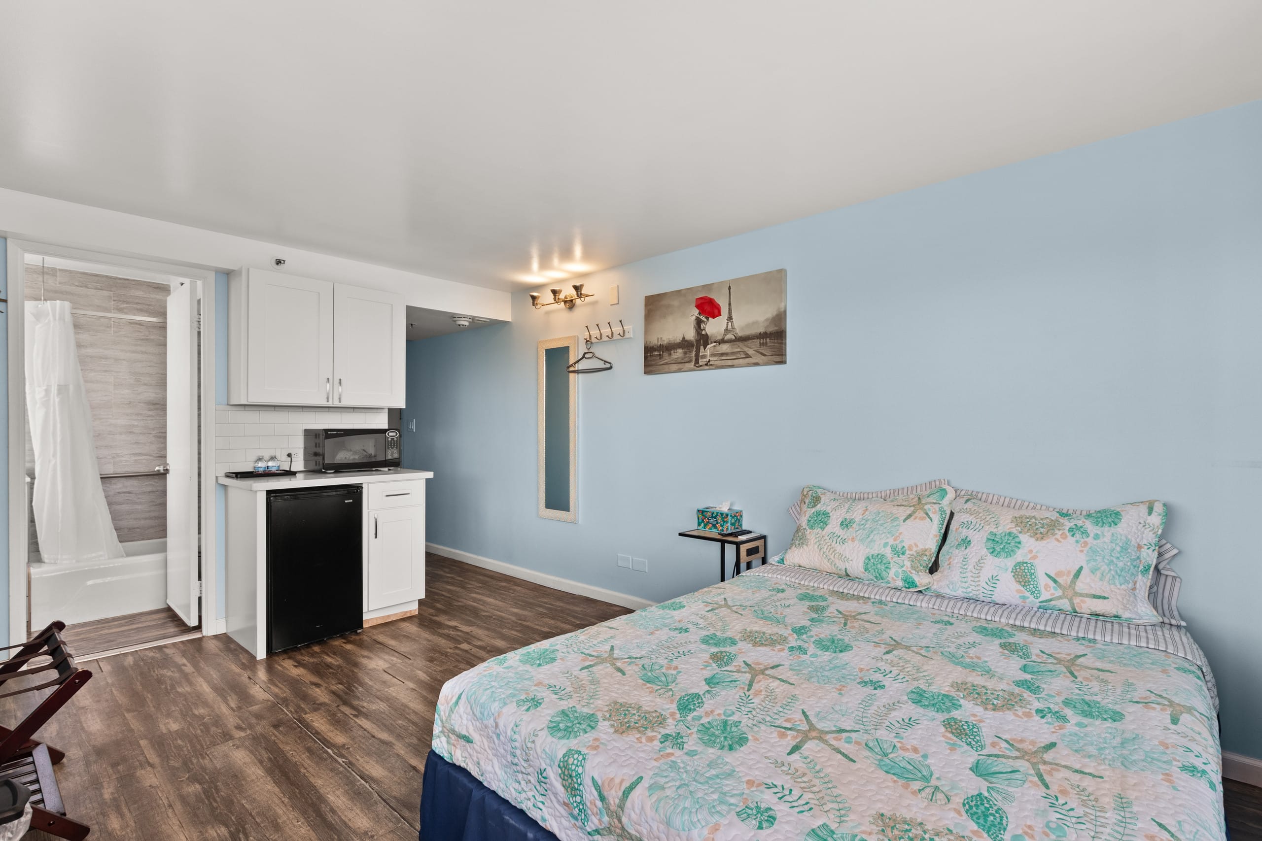Condo in Honolulu · ★4.89 · 1 bedroom · 1 bed · 1 private bath - Image 2