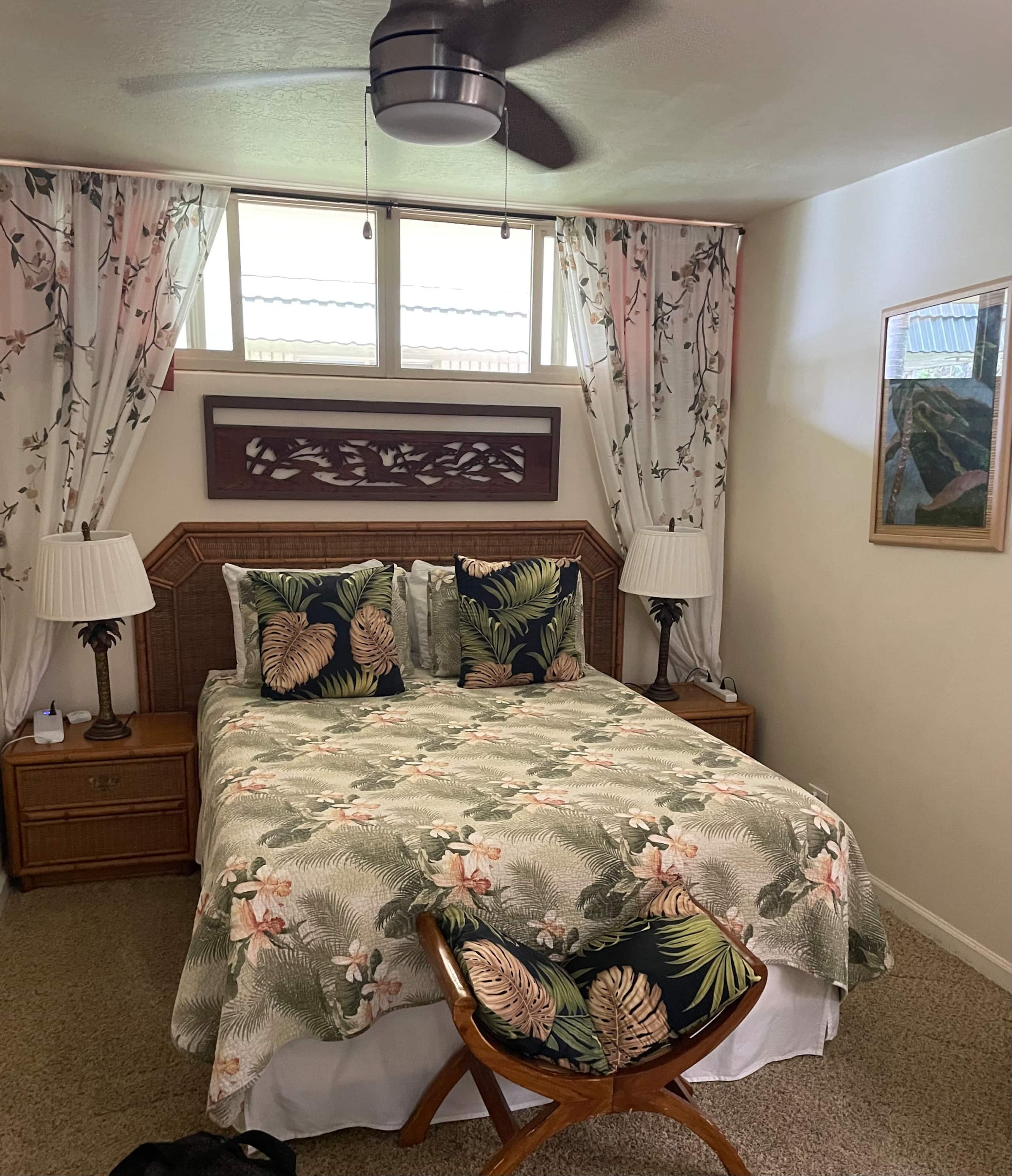Condo in Lahaina · ★4.93 · 1 bedroom · 3 beds · 1 private bath - Image 1