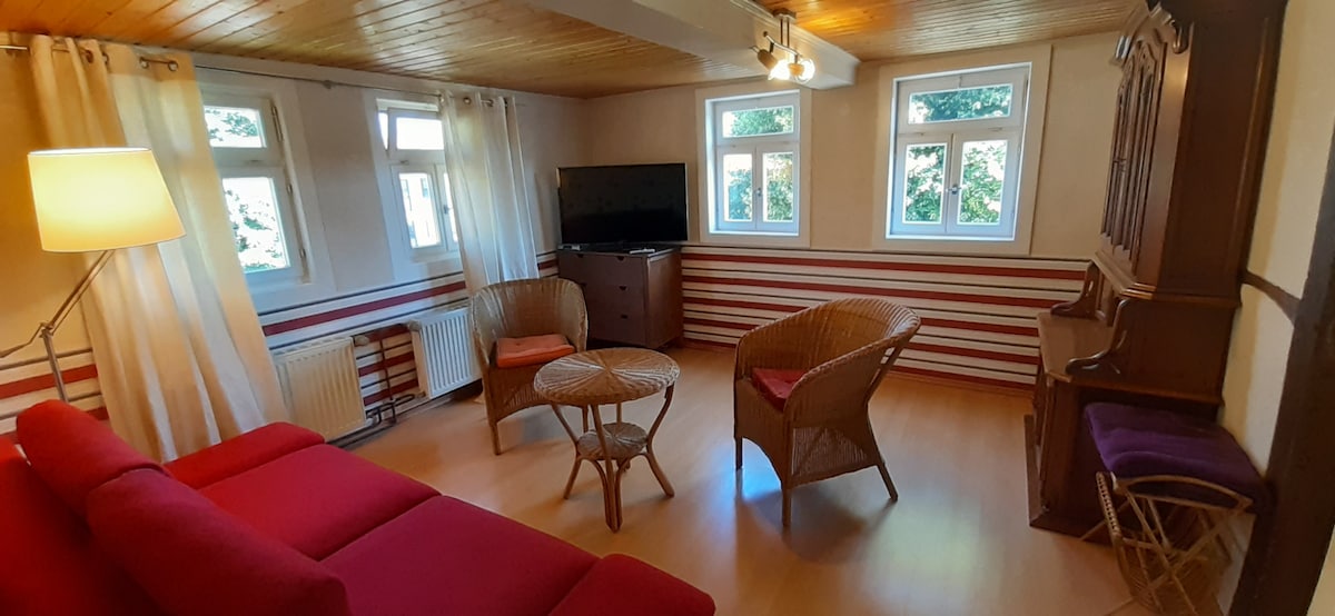 Top Airbnb: Vacation home in the Hunsrück - The Raven's Nest in Rhein Hunsrück Kreis