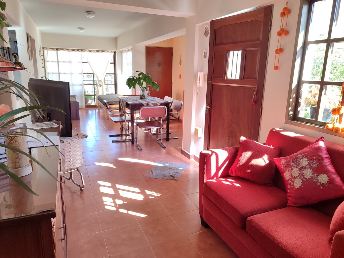 Propiedad de Airbnb exitosa: "Sol de Nieva" 15 minutes from downtown, residential neighborhood en Alto Comedero