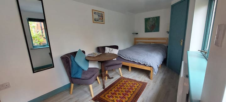 Courtyard Haven - Oxfordshire