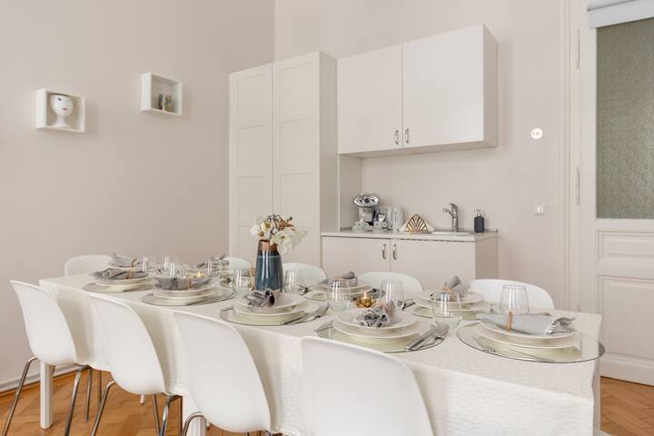 Typical Viennese Apartment 7 min by feet to center gallery image 4