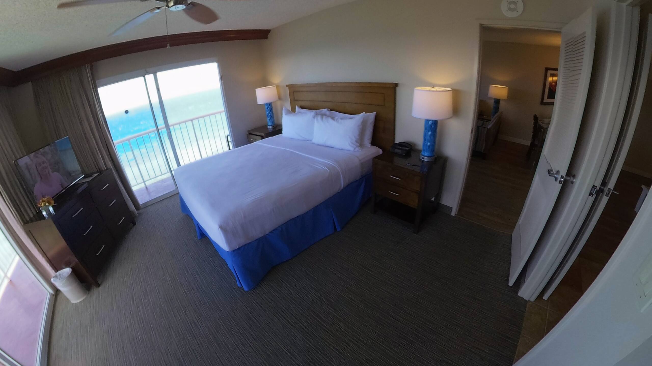 Villa in Lahaina · ★4.74 · 1 bedroom · 2 beds · 1 shared bath - Image 5